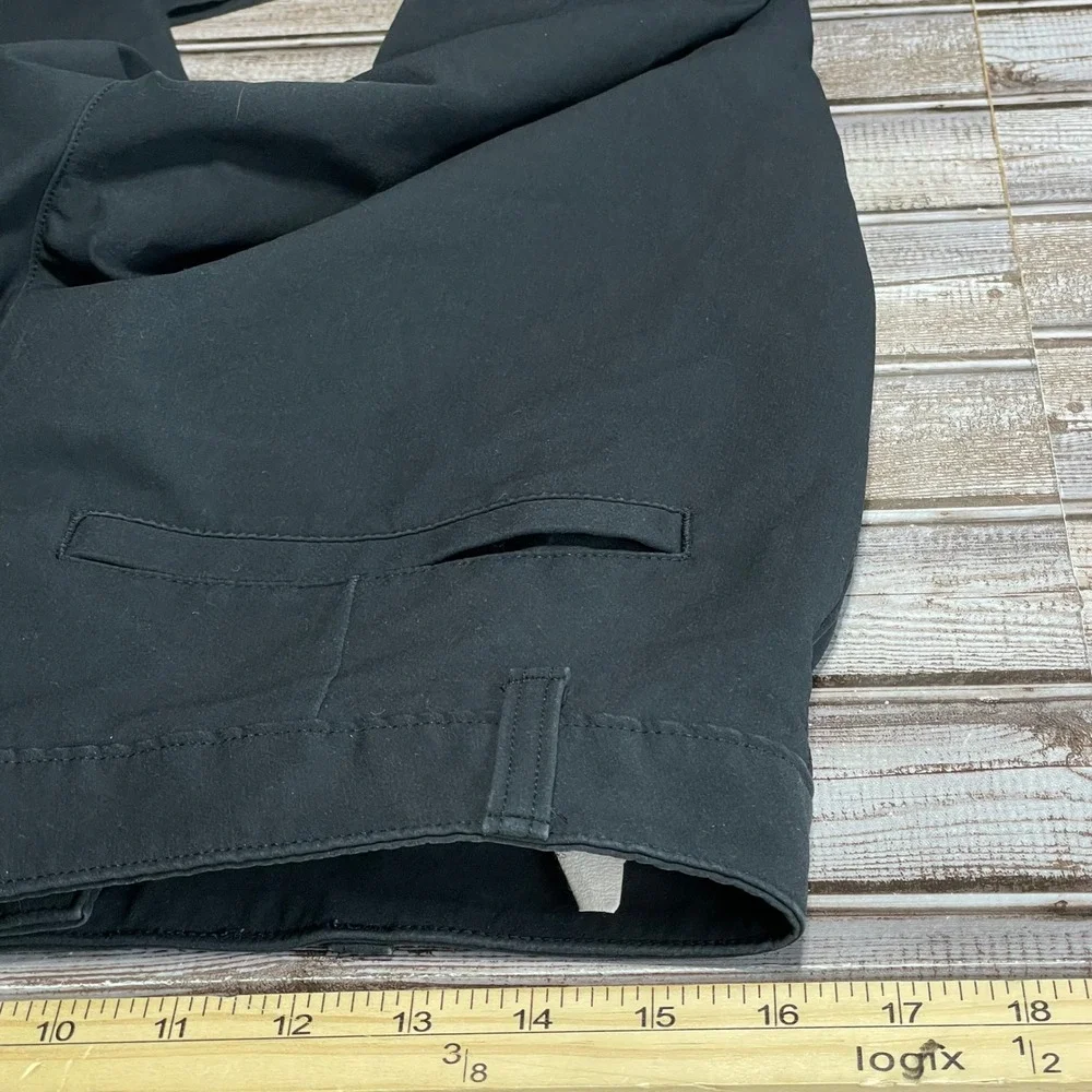 Under Armour Men's Black Golf Chino Pants Size 32x29 UA Performance Flat‎ Front